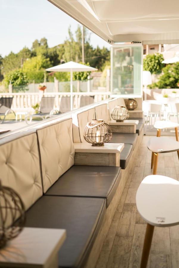 Hotel Piramide Portonovo Kültér fotó