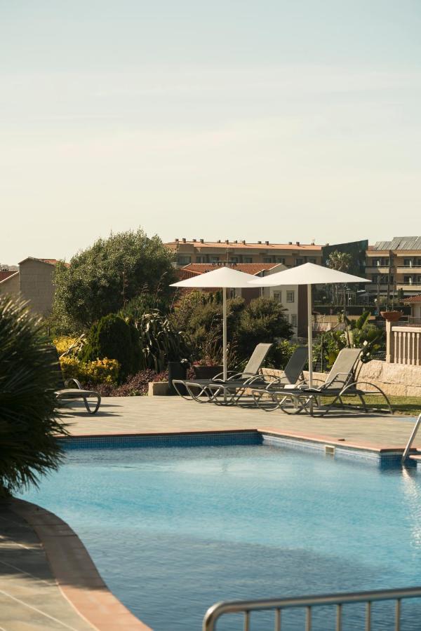 Hotel Piramide Portonovo Kültér fotó